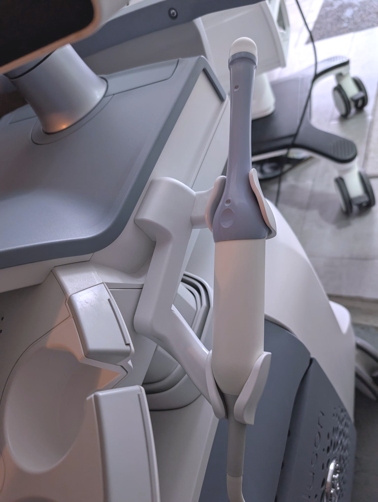 VOLUSON E8 BT20 - Imagen 3