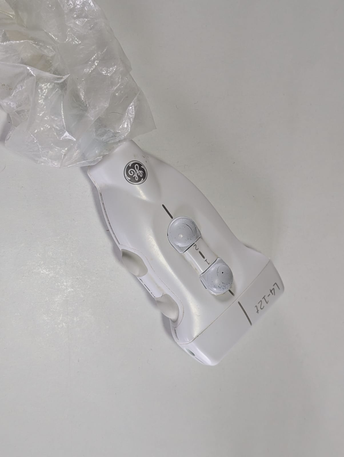 GE L4-12T-RS - Imagen 3